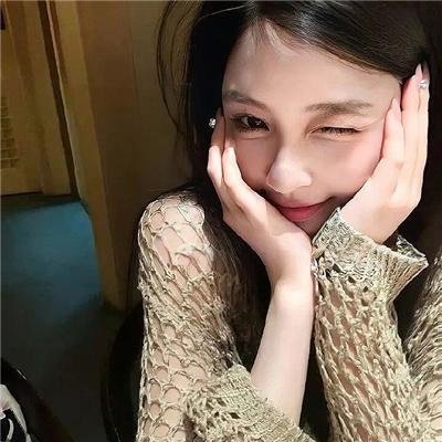 午夜下的刺花